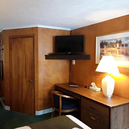 Gladstone Motel Екстериор снимка
